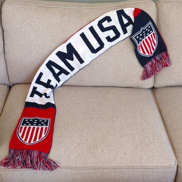 NWT Team USA Olympic Scarf - Unisex - Picture 1 of 10